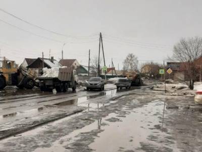 Максим Беляев - Жители Коркино пожаловались, что дороги на улицах города тонут из-за таяния снега - znak.com - Коркино