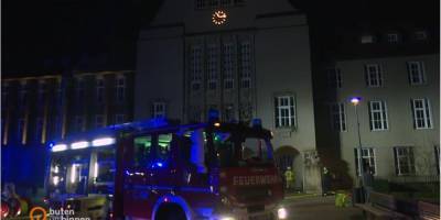 «Устал от карантина». В Германии мужчина закидал ратушу коктейлями Молотова - nv.ua - Германия