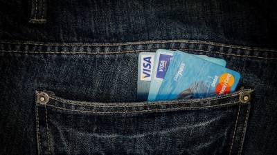 Михаил Бернер - Скорое исчезновение «пластика» прогнозируют в Visa - riafan.ru - Москва