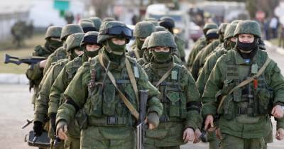 Россия перебрасывает в Крым тяжелую военную технику, – СМИ - dsnews.ua - Крым - Керчь