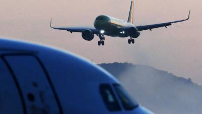 Неизвестный захватил пассажирский самолет в столице Мавритании, угрожая его взорвать - gazeta.ru - Мавритания