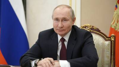 Владимир Путин - Путин предложил организовать песенный конкурс на русском языке - polit.info