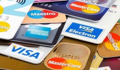 Михаил Бернер - Visa предсказала скорое исчезновение пластиковых карт в России - newizv.ru