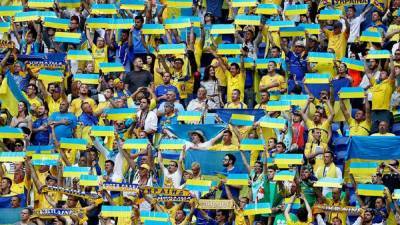 Футболистам сборной Украины покажут видеоролик со словами поддержки от болельщиков перед матчем с Финляндией - sportarena.com - Украина - Киев - Финляндия