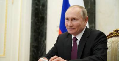 Владимир Путин - От конкурса песни до гимна СССР: Путин пообщался с мастерами культуры - reendex.ru