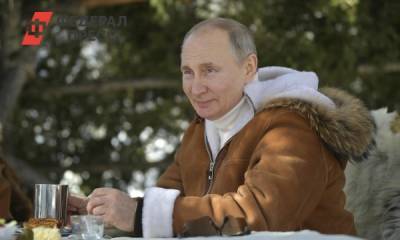 Сергей Шойгу - Владимир Путин - Жители Петербурга массово требуют дубленки «как у Путина» - fedpress.ru - Петербурга