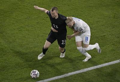 Сана Лерая - Серж Гнабри - Германия — Исландия 3:0 видео голов и обзор матча квалификации ЧМ-2022 - news.bigmir.net - Исландия