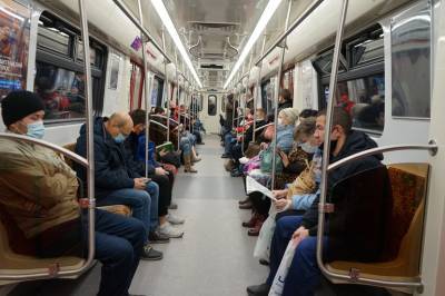 Пассажиропоток в петербургском общественном транспорте вырос на 18% за три месяца - neva.today - Москва - Санкт-Петербург - Берлин - Нью-Йорк - Стокгольм