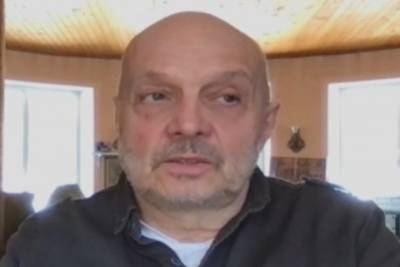 Александр Липницкий - Свидетельница описала падение в Москву-реку музыканта Александра Липницкого - mk.ru - Москва