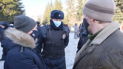 Алексей Навальный - В Кургане о готовности участия в митингах в защиту Навального заявили 602 человека - znak.com