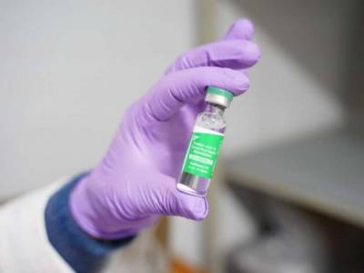 Виктор Ляшко - Украинцы привитые от COVID-19 получат вторую дозу вакцины в конце весны - lenta.ua - Украина