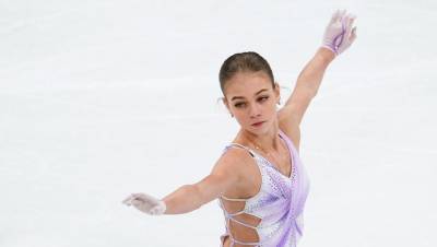 Елизавета Туктамышева - Анна Щербакова - Александра Трусова - Трусова попыталась исполнить три четверных прыжка на тренировке - gazeta.ru - Стокгольм