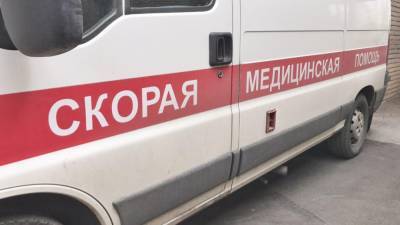 Два человека погибли в ДТП со "скорой" и грузовиком под Астраханью - newinform.com - Астрахань - Астраханская обл.