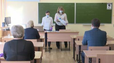 «Готовиться надо серьёзно». Родители воронежских выпускников написали ЕГЭ по русскому языку - vestivrn.ru