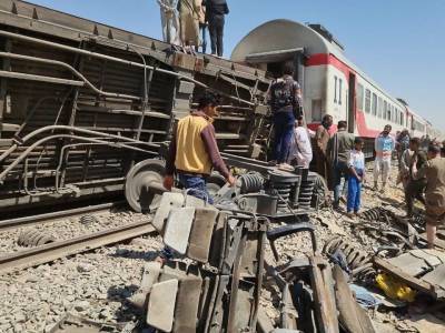 В Египте столкнулись два пассажирских поезда, погибли более 30 человек - gordonua.com - Египет