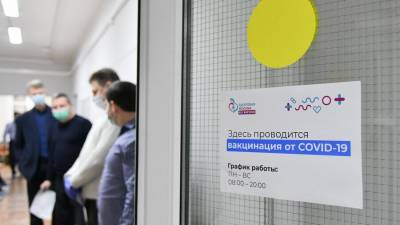 Александр Гинцбург - Гинцбург дал советы привившимся от коронавируса - m24.ru