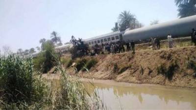 Названа причина столкновения поездов в Египте, в котором погибли 32 человека - 5-tv.ru - Египет