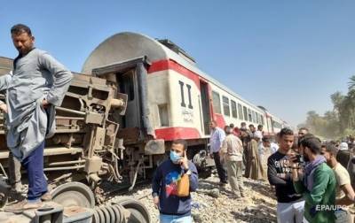 В Египте столкновение поездов произошло из-за сорванного стоп-крана - korrespondent.net - Египет - г. Александрия