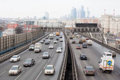 Вооруженный автомобилист был замечен на дорогах Москвы - vm.ru - Москва