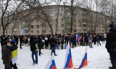 Алексей Навальный - В Вологде старшеклассника оштрафовали за участие в протестной акции и вынудили уйти из школы - og.ru - Вологда