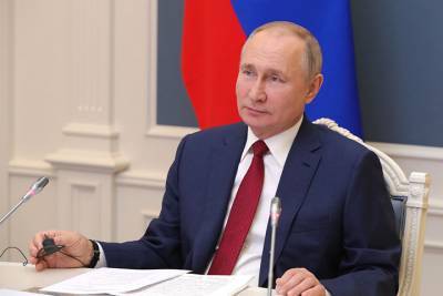 Владимир Путин - Владимир Путин призвал развивать диалог РФ и ООН в сфере информбезопасности - vm.ru