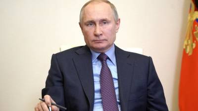 Владимир Путин - Путин предложил согласовать правила поведения в информпространстве для других стран - m24.ru