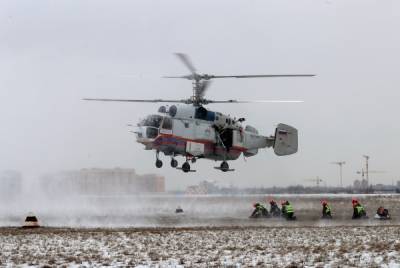 Разбившийся под Калининградом вертолёт поднимут из воды в ближайшие выходные - govoritmoskva.ru - Калининград - Калининградская обл. - окр.Сзфо - Полесск