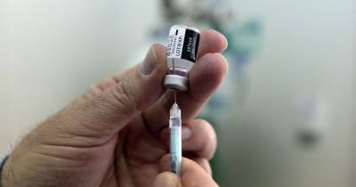 Джонсон - Евросоюз отказался от запрета на экспорт вакцин против COVID-19 - tsn.ua - деревня Ляен