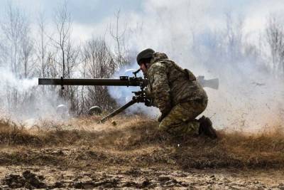 На Украине началось экстренное совещание из-за гибели четверых военных в Донбассе - mk.ru - ДНР - Донецкая обл.