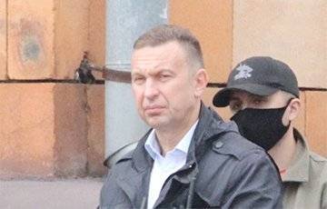 Николай Карпенков - Вопросы журналистов довели Карпенкова до истерики - charter97.org