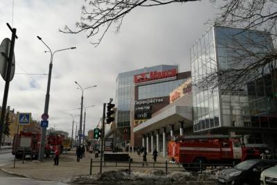 Центр Петрозаводска снова заполонили пожарные машины - karel.mk.ru - Петрозаводск - республика Карелия