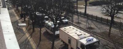 Силовики стянули спецтехнику в центр Минска перед протестом оппозиции - runews24.ru - Минск