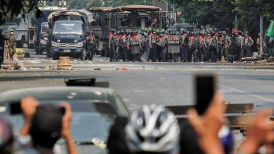 В результате разгона протестов в Мьянме погибли около 50 человек - news-front.info - Бирма