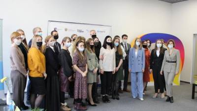 Завершающий этап федеральной программы "Мама – предприниматель" прошел в Петербурге - piter.tv - Санкт-Петербург
