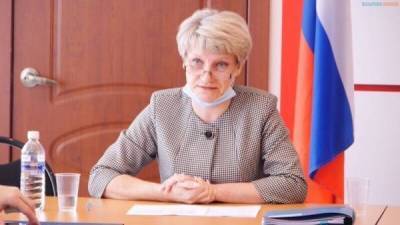 Депутат подрабатывала сторожем и была обвинена в коррупции - skuke.net - Красноярский край - Интересно