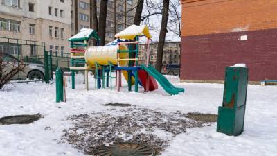 Повешенного мужчину обнаружили на детской площадке в Кудрово - newinform.com