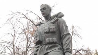 В Пензе почтили память погибших при исполнении воинского долга - penzainform.ru - Пенза