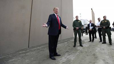 Дональд Трамп - Трамп в ближайшее время намерен отправиться на границу США с Мексикой - iz.ru - Мексика