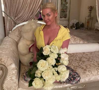 Анастасия Волочкова - Лера Кудрявцева - Волочкова об алкогольном срыве из-за матери: «Мне это действительно было нужно» - actualnews.org - Санкт-Петербург