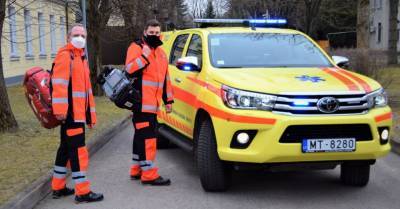 ФОТО: Рижские бригады скорой помощи получили новые автомобили - rus.delfi.lv - Рига - Латвия