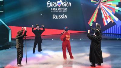 Манижа: Мне угрожают из-за песни Russian Woman - runews24.ru - Таджикистан