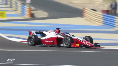 Максим Ферстаппен - Рой Ниссани - Российский гонщик дважды попал в аварии на этапе Формулы-2: видео - 24tv.ua - Бахрейн