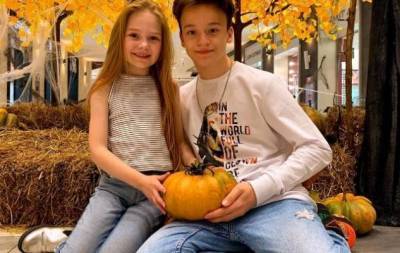 Павел Пай - Мила Маханец - Блогер - Страницы 8-летней модели Милы Маханец и ее друга Паши Пай "исчезли" из Instagram - skuke.net