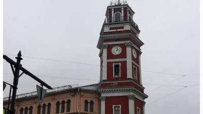 Владимир Кириллов - В Петербурге отремонтировали часы на Думской башне - piter.tv - Санкт-Петербург