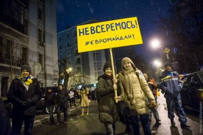 Сергей Баранов - Почему Западу плевать, что будет с жителями Украины - politnavigator.net - Украина