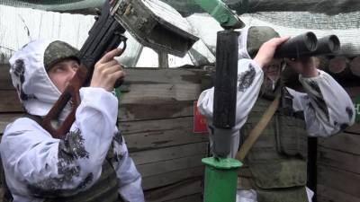 Донбассу Леонид Кравчук - Донбасс укрепляет оборону и сдаваться не намерен - vesti.ru - Киев