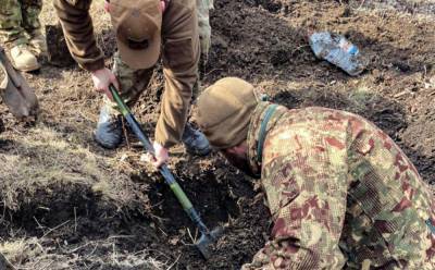 На Луганщине возле школы обнаружили схрон с боеприпасами: фото - 24tv.ua - Луганск - Северодонецк - Новости