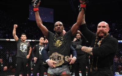 Джон Джонс - Фрэнсис Нганн - Джон Джонс ждет от UFC предложение о бое - gazeta.ru