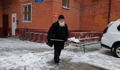 63-летний тюменский писатель начал отбывать наказание — 50 часов общественных работ - nashgorod.ru - Свердловск