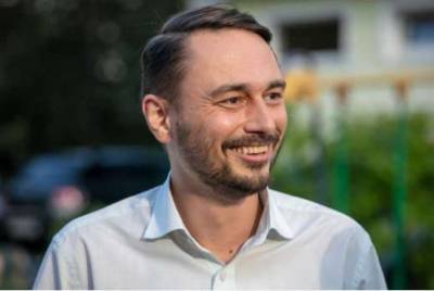 В «Слуге народа» предложили урезать права украинцев, отказавшихся вакцинироваться от коронавируса - lenta.ua - Украина